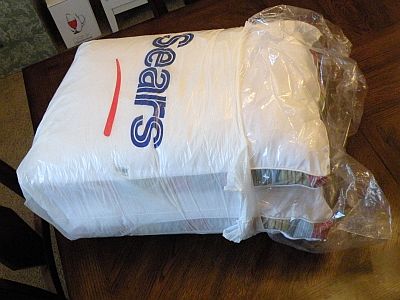 2 Standard Pillows