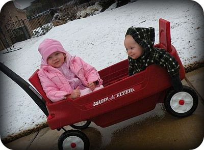 radio-flyer-snow